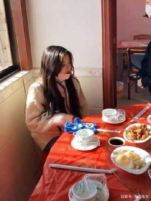 结婚吃席分手吃瓜视频,一段婚姻的悲喜转变
