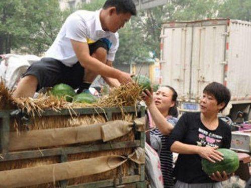 永年产业城吃瓜视频,揭秘吃瓜群众的视角下的产业新城生活