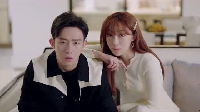 情侣拥抱吃瓜视频下载大全,吃瓜视频大集合，尽享浪漫瞬间