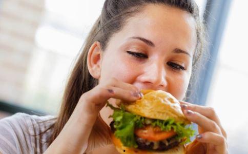 幸福的一家吃瓜视频下载,吃瓜视频记录温馨时光