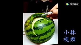 带篮子吃哈密瓜视频