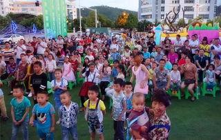 吃瓜围观搞笑视频大全,笑料横生！吃瓜围观搞笑视频大盘点