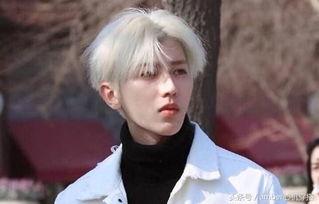 蔡徐坤吃哈密瓜视频,蔡徐坤甜蜜演绎哈密瓜美食秀