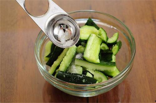 吃瓜早上做饭好吗视频,跟随“吃瓜早上做饭”视频学做美味佳肴